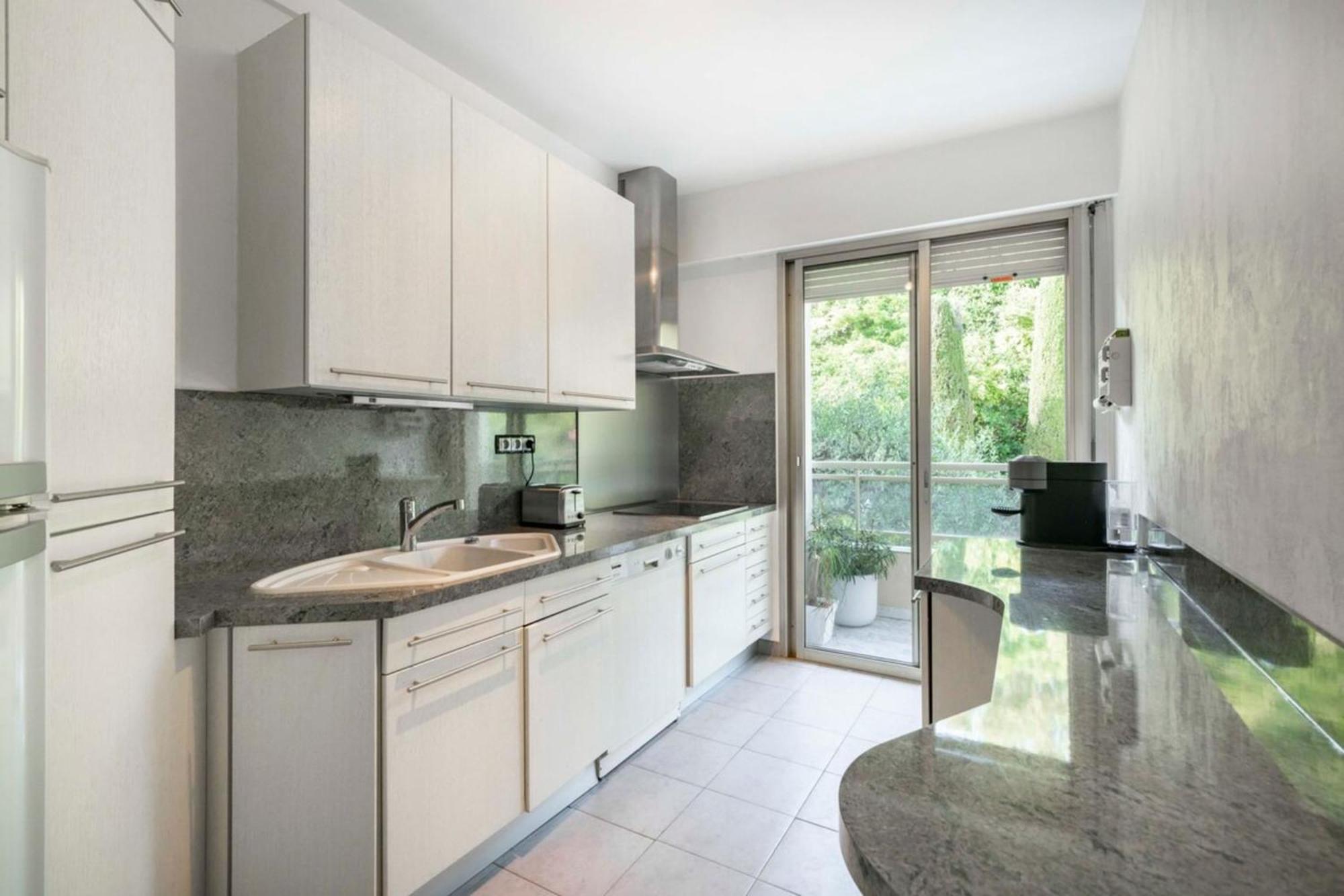 Appartement Bright One-bedroom In A Quiet Area Wswimming Pool Cannes